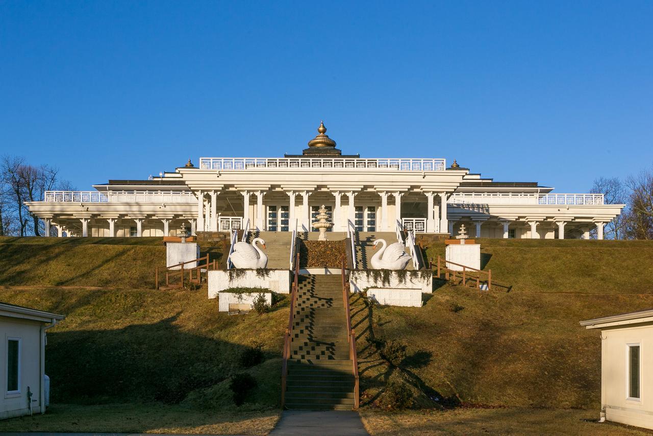 Art Of Living Retreat Center Hotel Bamboo Kültér fotó